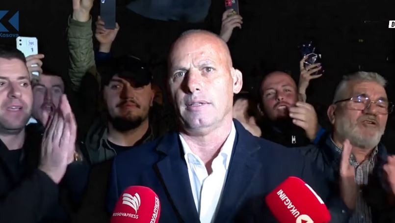 Lladrovci: Fitoren ia dedikoj Thaçit, Veselit, Krasniqit e Selimit