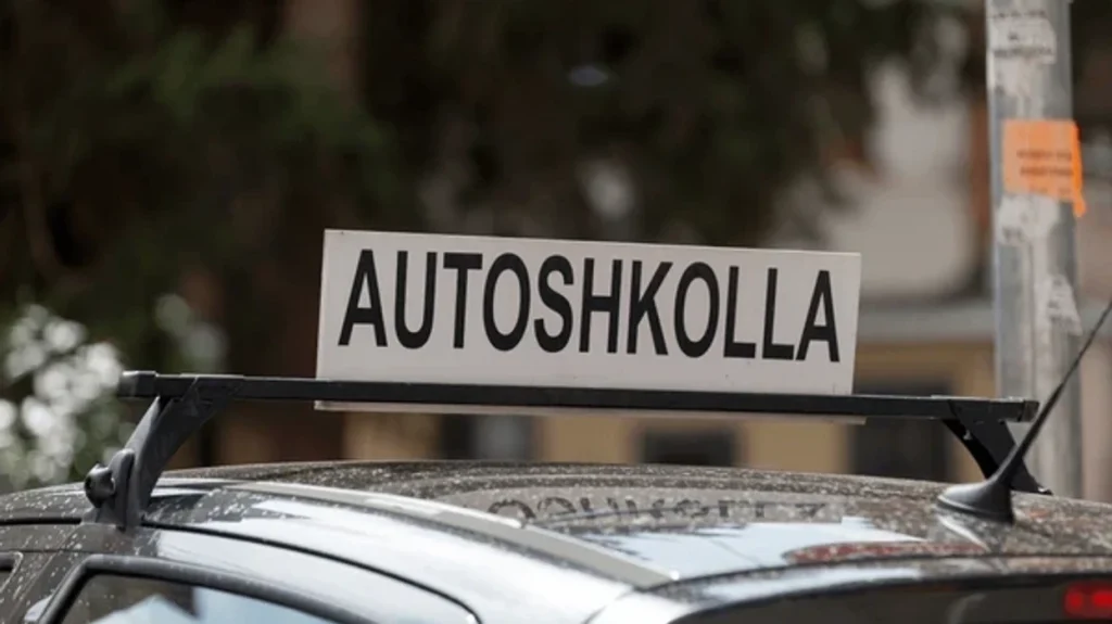 Aktakuzë ndaj tre personave, dyshohen se lëshuan dokumente të rreme për patentë shoferë