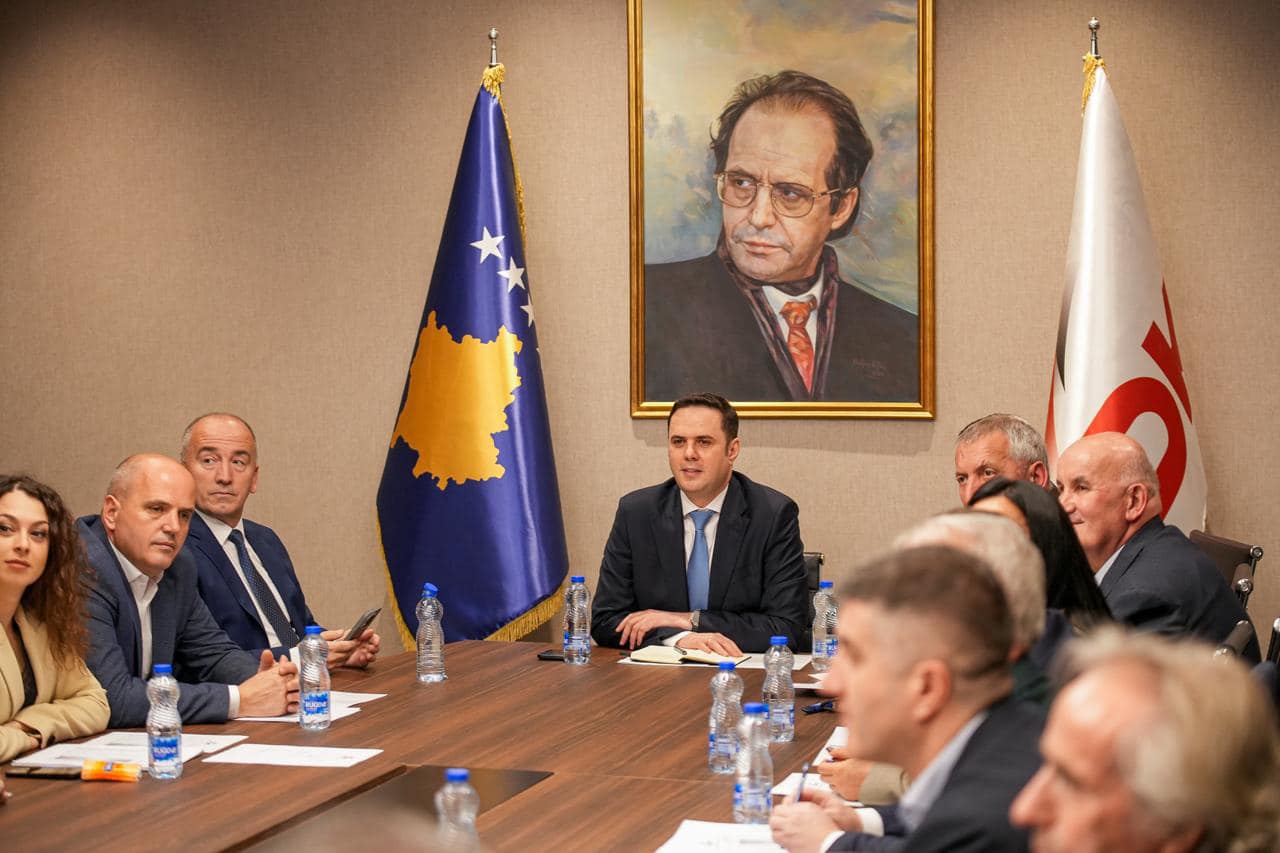 LDK: Siguria personale e deputetit Zemaj u cenua drejtpërdrejtë