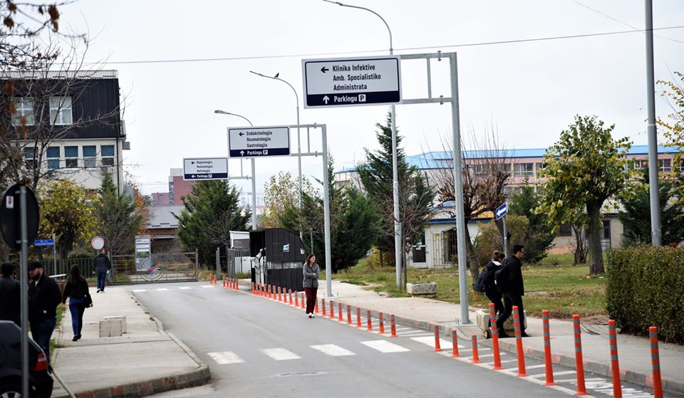 QKUK mbetet pa rrymë, jashtë funksionit sistemi elektronik në ambulancat specialistike