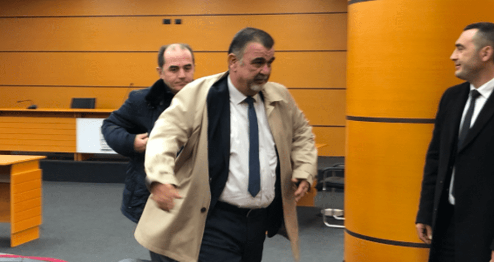 Plagoset me armë gjyqtari brenda Gjykatës së Apelit në Tiranë