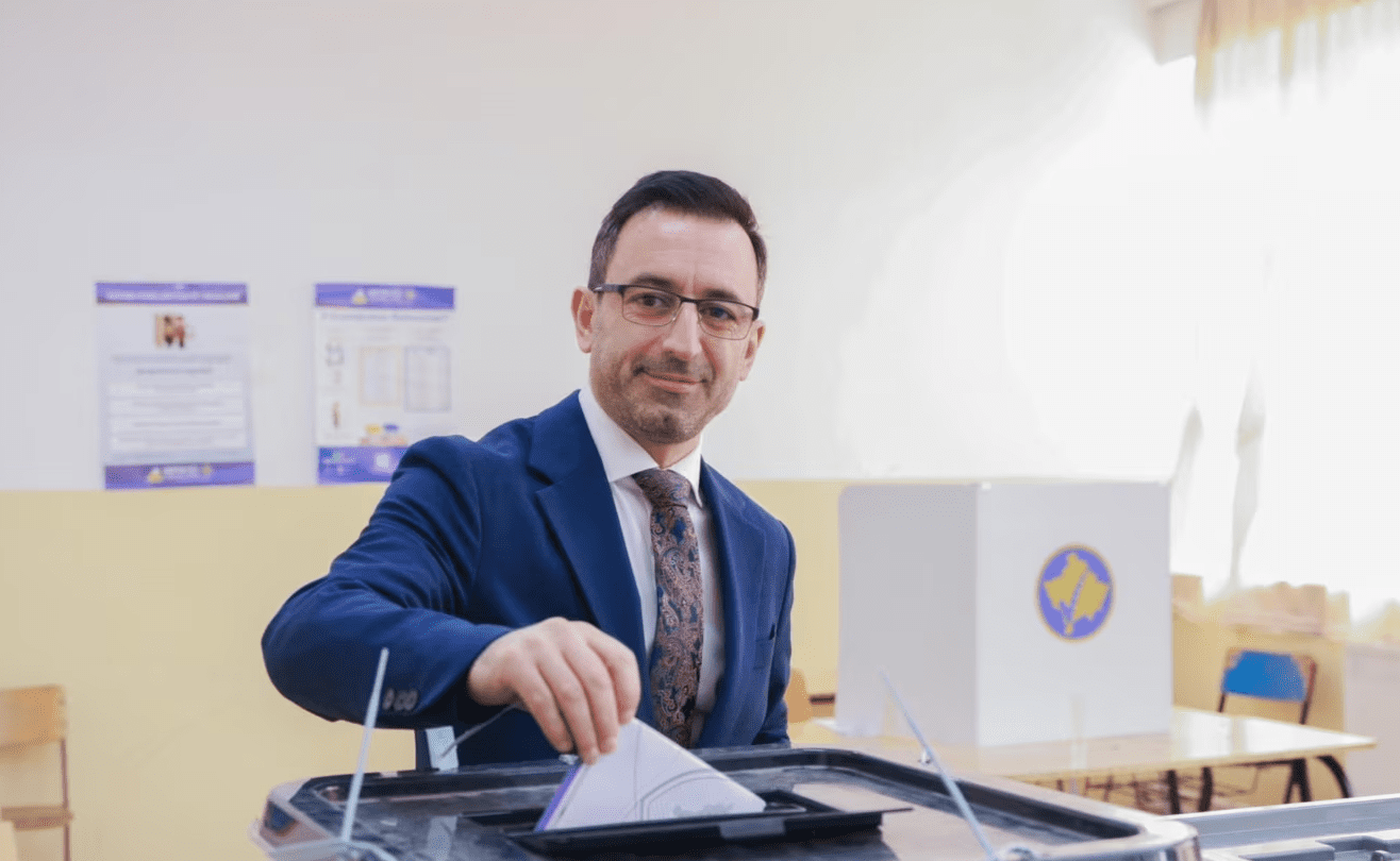 Basha fton qytetarët të votojnë masivisht