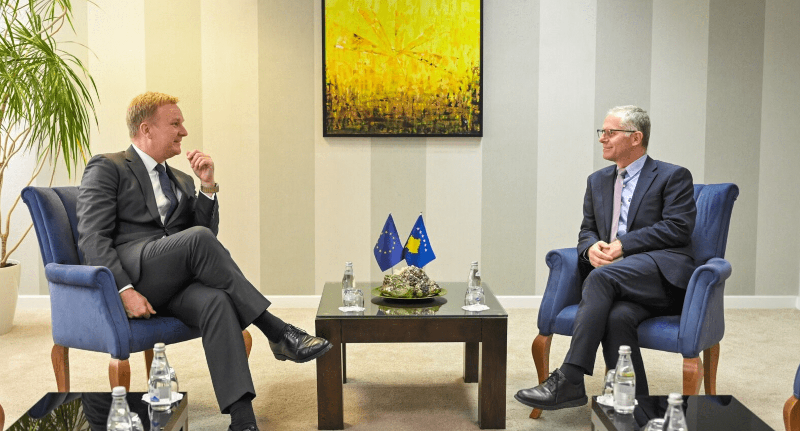Bislimi bisedon me Sorensenin për zbatimin e Marrëveshjes së Ohrit