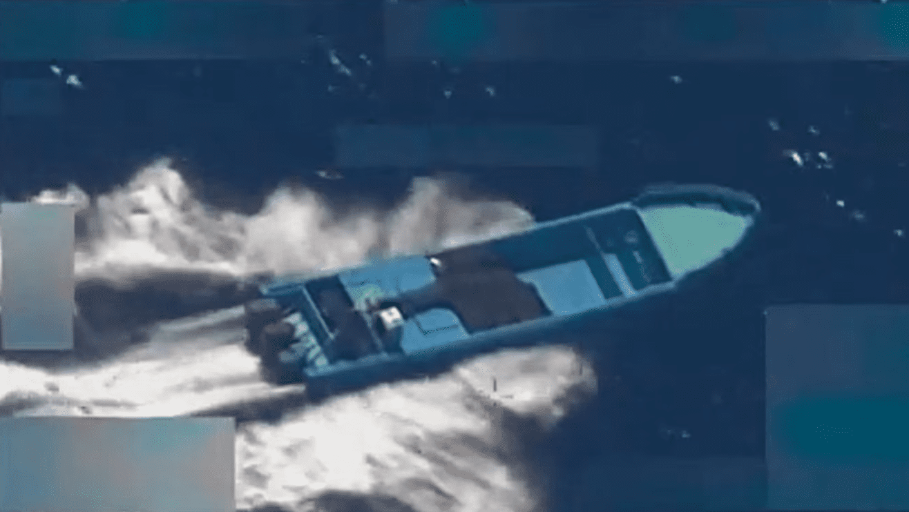 SHBA-ja vret dy persona që po transportonin drogë përmes Paqësorit