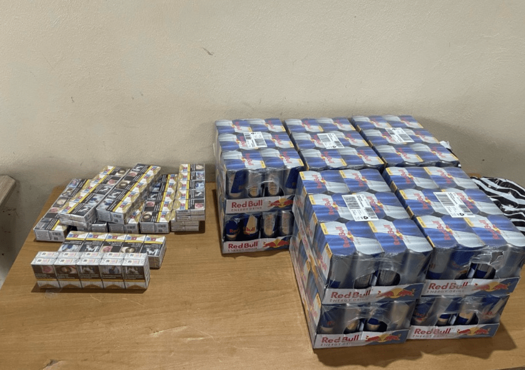Konfiskohen cigare e pije energjike në pikëkalimin në Vermicë