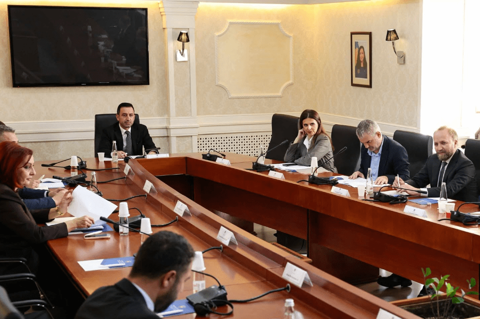 AAK mungon në mbledhjen e Kryesisë së Kuvendit