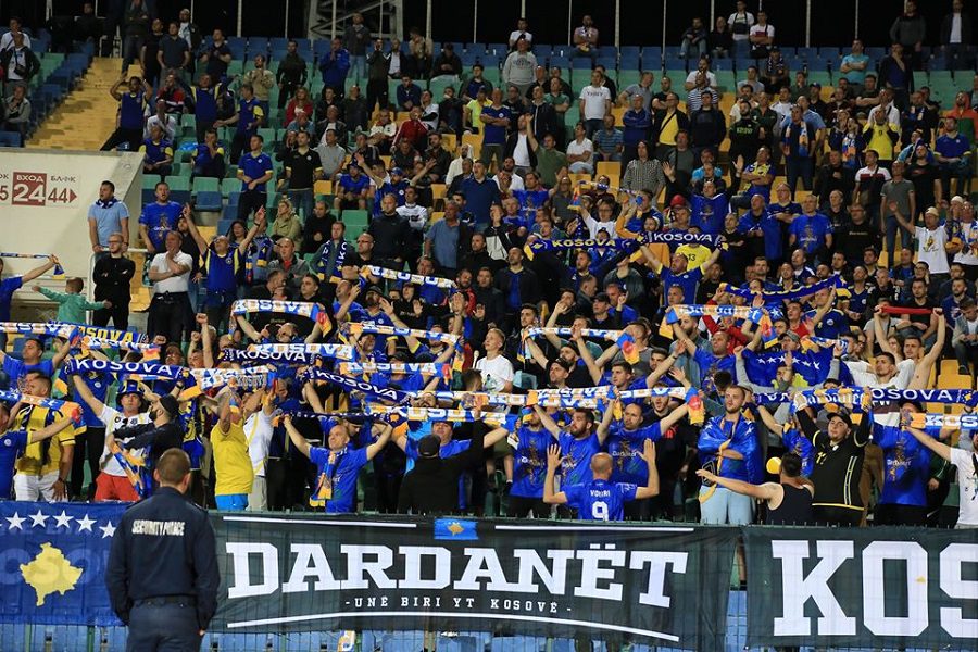 “Dardanët” në mbështetje të protestës së 17 tetorit në Tiranë