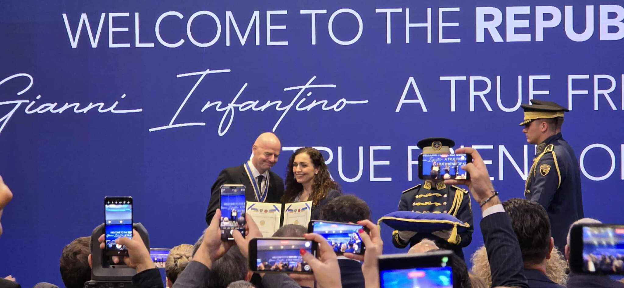 Infantino: Medaljen ia dedikoj Fadil Vokrrit
