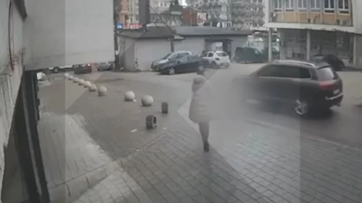 Prokuroria kërkon paraburgim për të dyshuarin për plagosjen e dy personave në Pejë