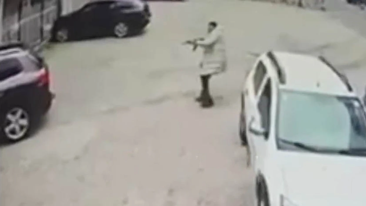 ‘Mos të ishin policia me intervenu, Mahmuti na kish vra të gjithëve’- çka deklaruan vëllezërit e të plagosurit në Pejë