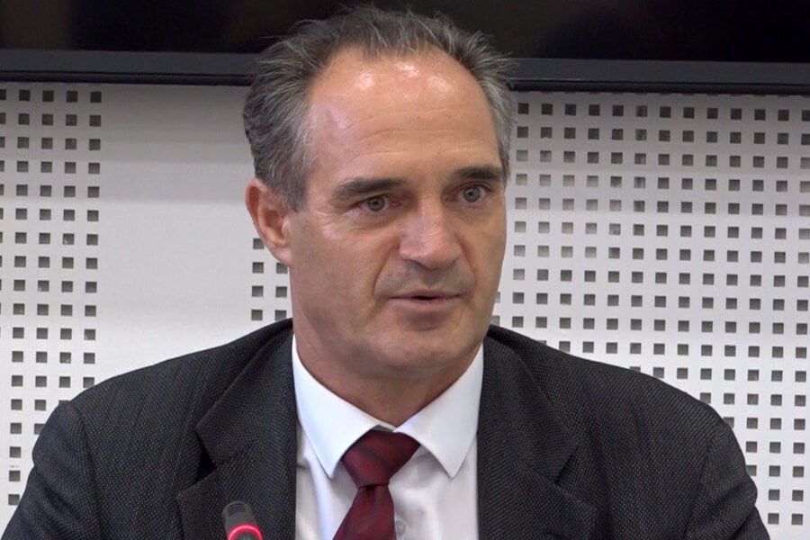 Hasani: Kurti nuk do ta ketë votë time, as nëse voton PDK-ja