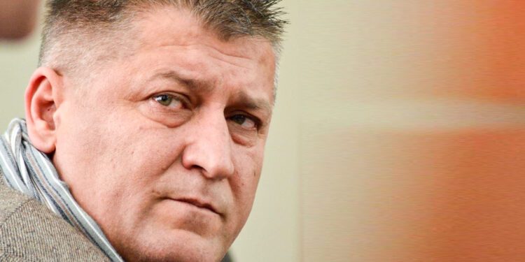 Zafir Berisha mbështet Zemajn: Grushti është pak