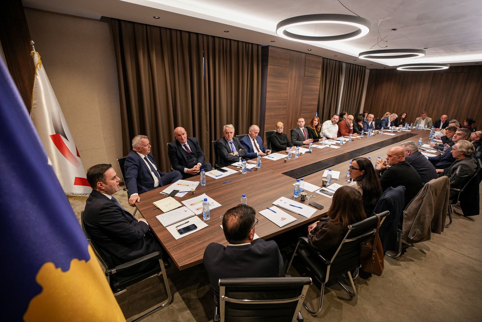 LDK: Kemi mbrojtur stabilitetin financiar të Prishtinës, VV-ja ka punuar sistematikisht kundër