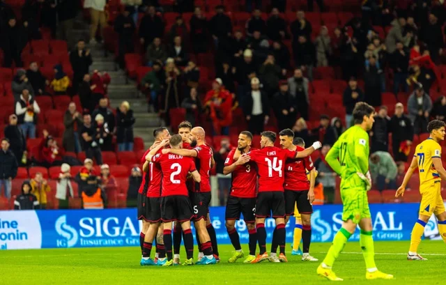 Shqipëri-Angli, shiten të gjitha biletat për ndeshjen në Tiranë