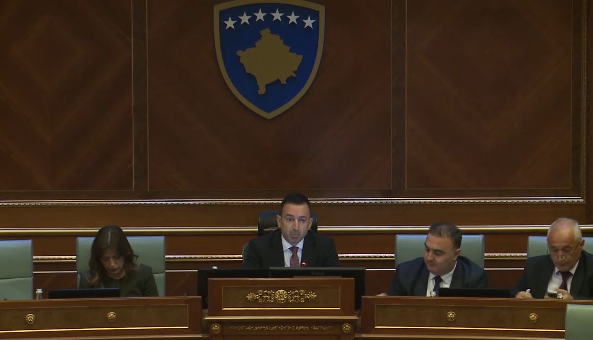 Basha: Seanca e buxhetit mbyllet për sot, por mbetet e hapur nëse kemi ndryshim të qëndrimeve