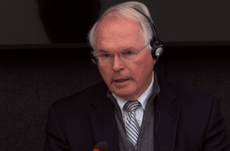 Christopher Hill për Rexhep Selimin: Nuk kishte pozitë të lartë në UÇK