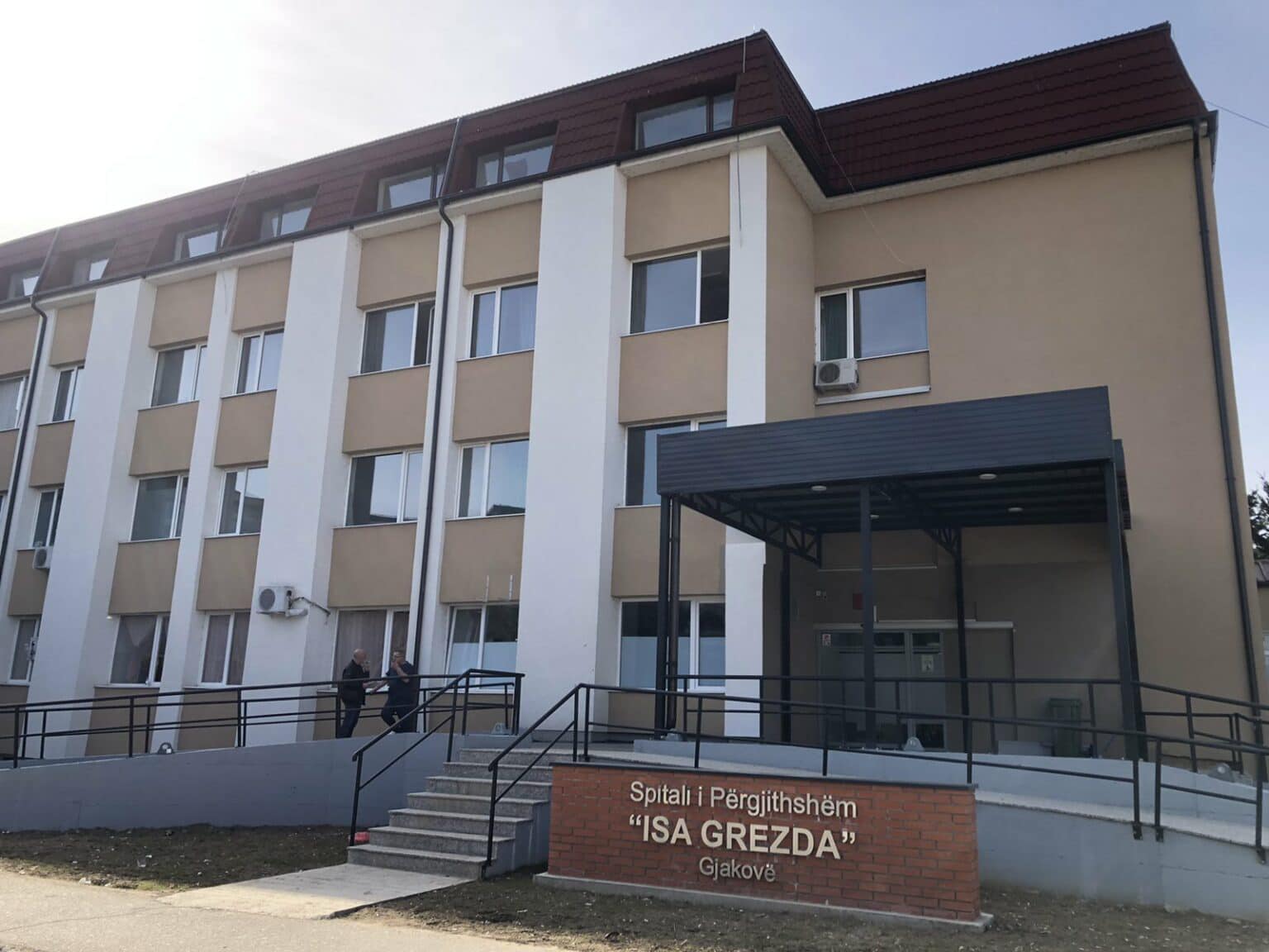 Spitali i Gjakovës: Pacientja që vdiq dje ishte qe tre vjet në gjendje komatoze