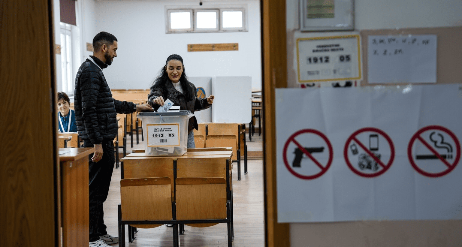Ky është numri i qytetarëve që votuan deri në orën 15:00
