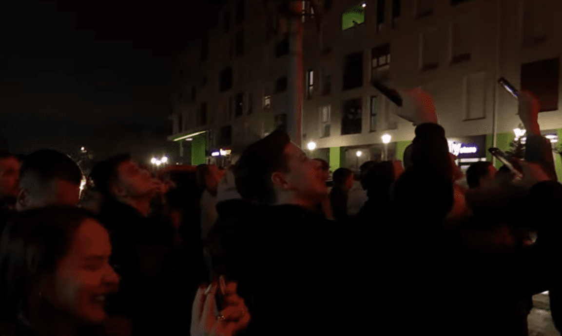 Nis festa me fishekzjarre në Pejë, pasi Gazmend Muhaxheri parashikohet të jetë fitues