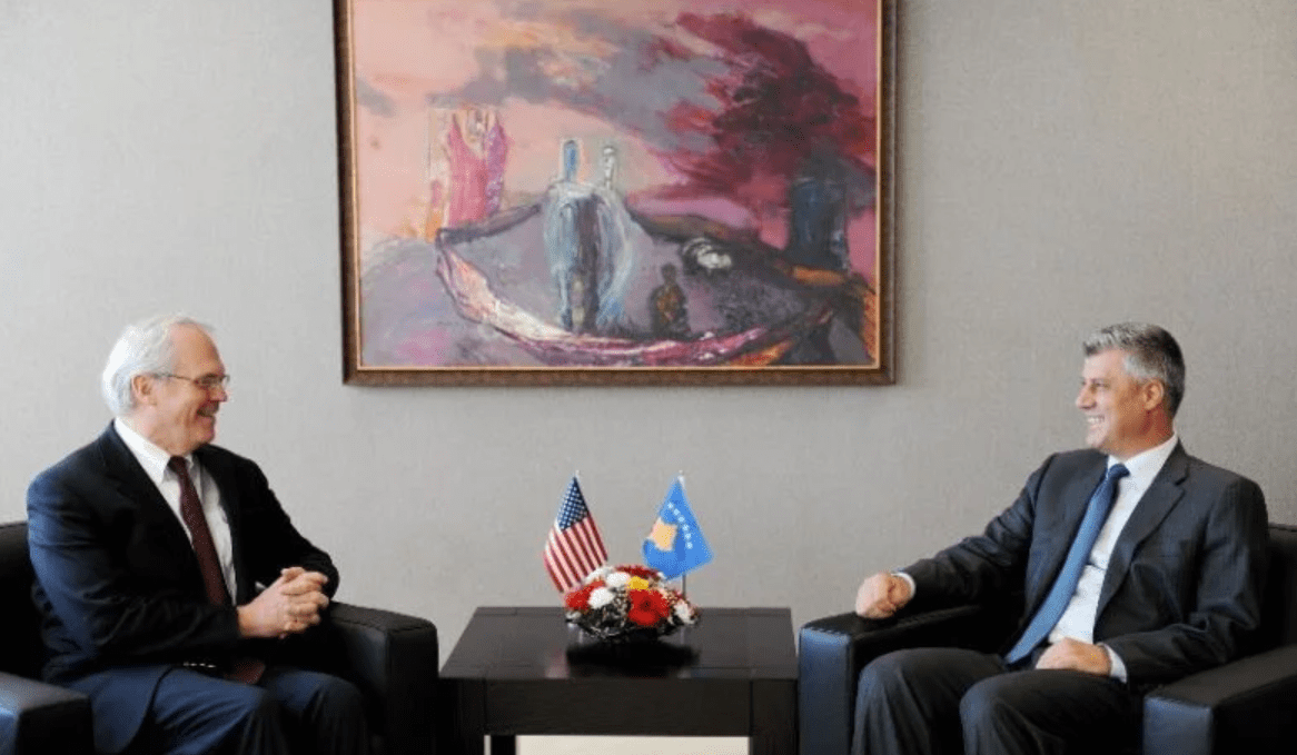 Hill: Thaçi nuk e drejtonte UÇK-në