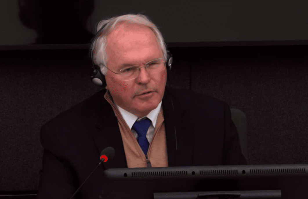 Hill: Millosheviqi mendonte që do të largoheshim nga Rugova dhe do të zgjidhnim UÇK-në si partnerin tonë