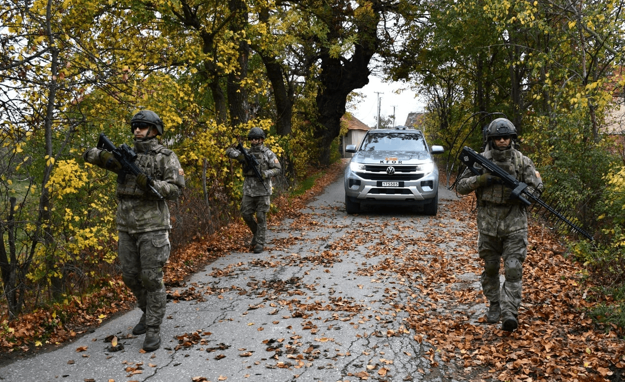 Gjendet një granatë dore në Podujevë, ndërhyn KFOR-i dhe FSK-ja