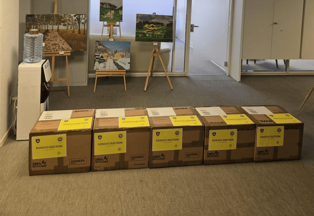 Votat e diasporës, KQZ bën tërheqjen e mbi 13 mijë pakove të supozuara me fletëvotime