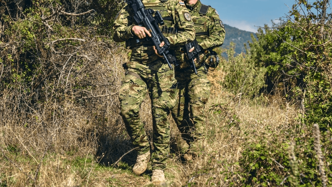 Në Leposaviq gjenden 10 detonatorë ndezës me fitila