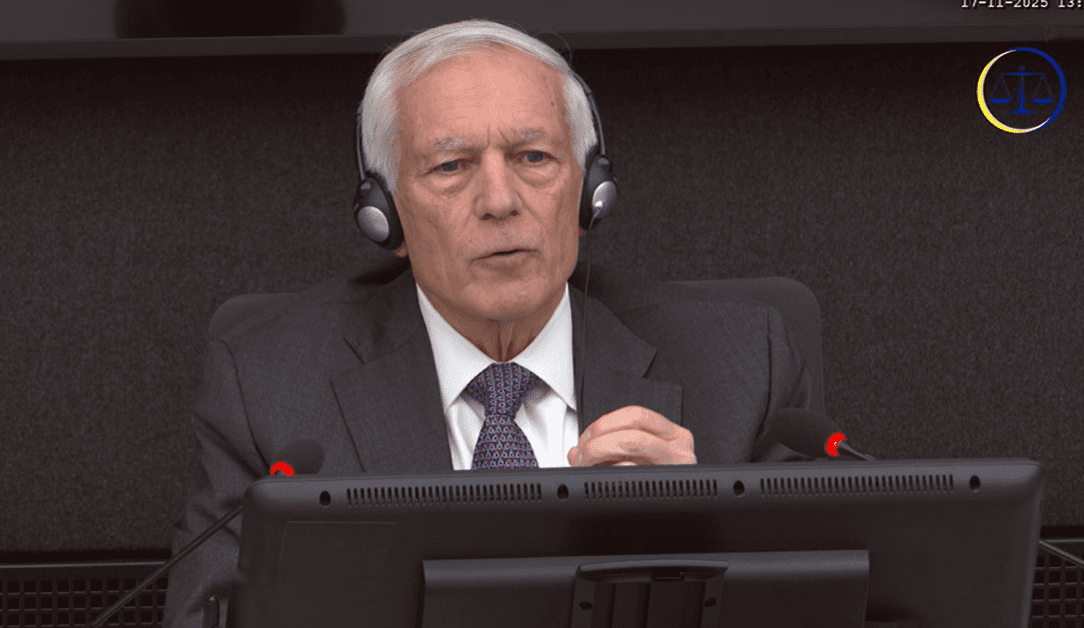 Clark: Pas vrasjes së familjes Jashari, më thanë se shqiptarët do kundërpërgjigjeshin