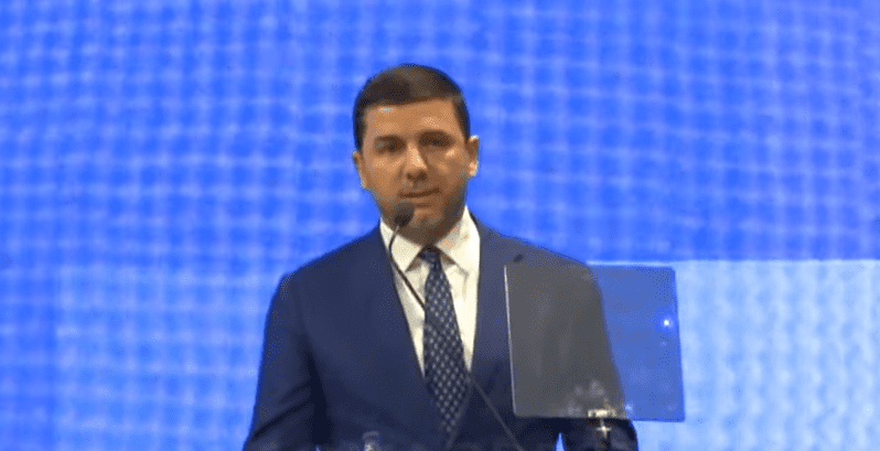 Krasiniqi: Ne të gjithë së bashku gur mbi gur e ngritëm Partinë Demokratike