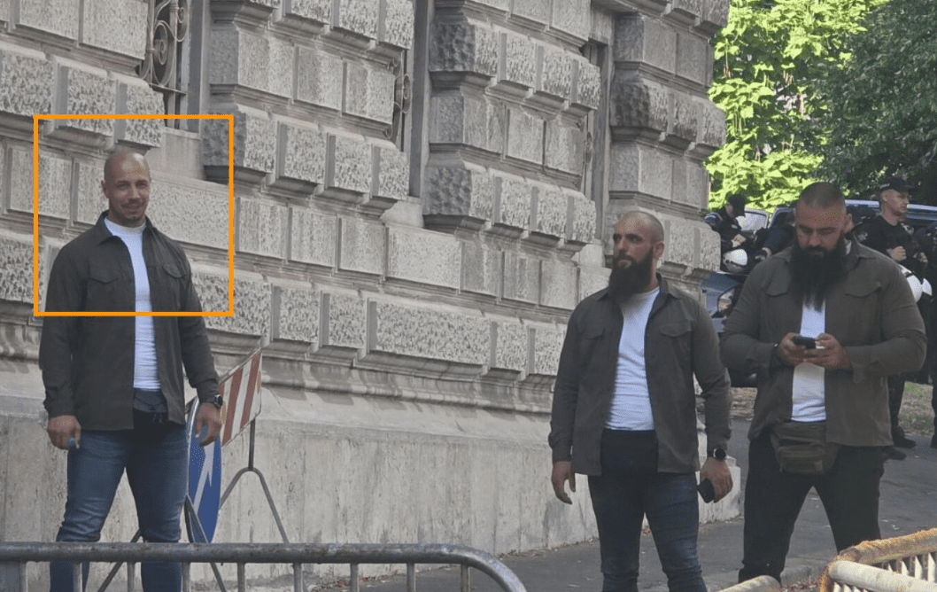 Biografitë kriminale në vijën mbrojtëse të pushtetit të Vuçiqit në Serbi