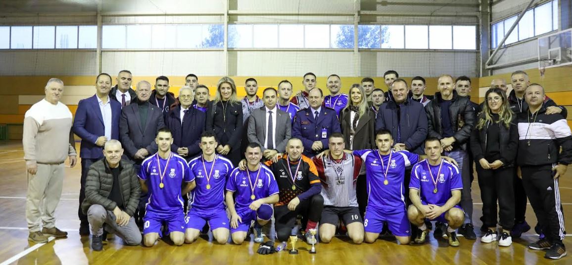 Sindikatat e policisë së Kosovës dhe të Shqipërisë festojnë bashkë për nder të 28 Nëntorit