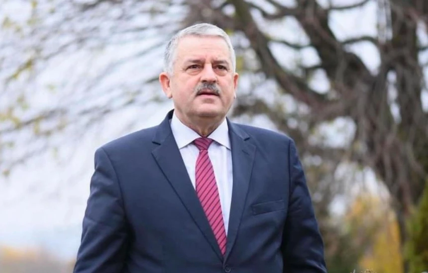 Agim Veliu kërkon të jetë pjesë e listës së LDK-së për zgjedhjet e 28 dhjetorit