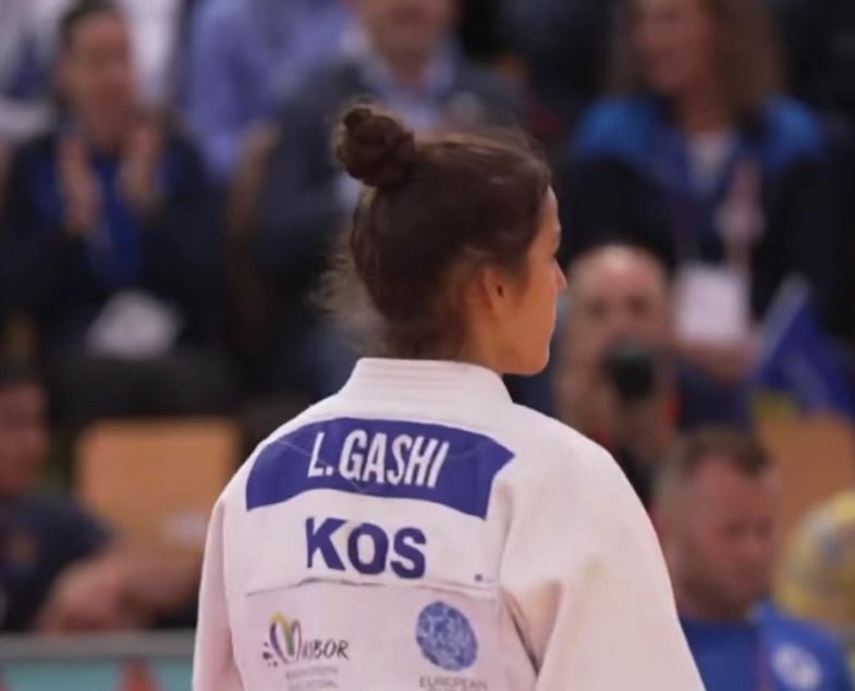 Edhe Laurinë Gashi shkon në gjysmëfinale