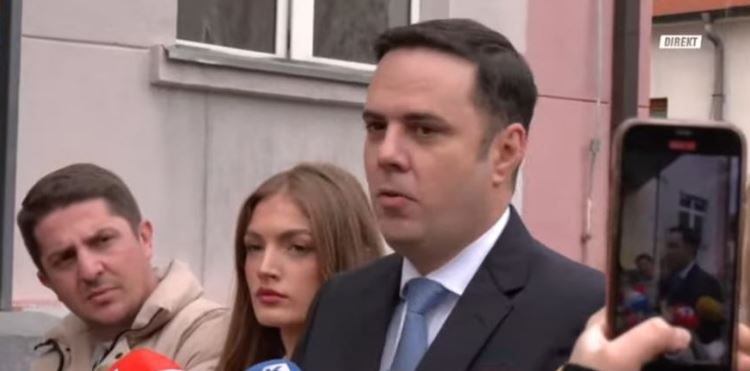 Voton Abdixhiku: Sot vendimarrja i kthehet sovranit