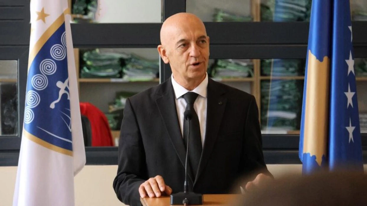 KPK shkarkon Besim Kelmendin, reagon BE: Minon progresin e Kosovës në rrugën evropiane