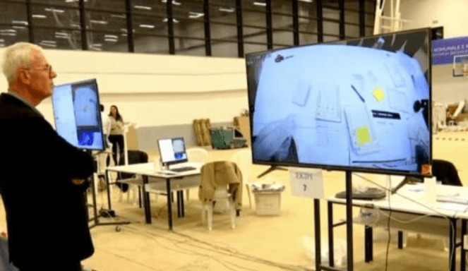 Kurteshi si “kamerë sigurie” në qendër të numërimit në Mitrovicë