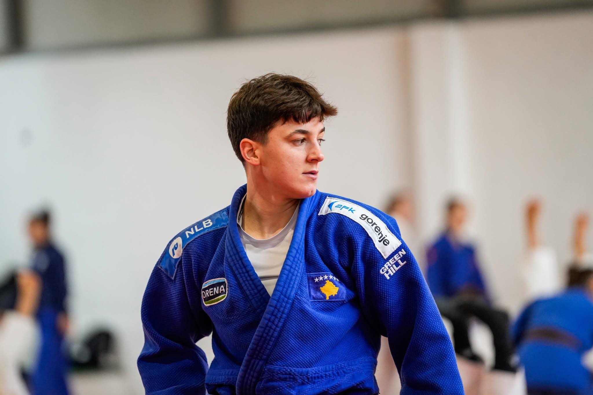 Laura Fazliu në garë për të bronztën