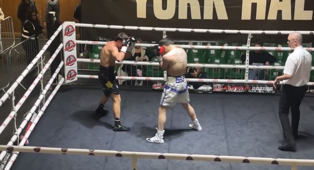 Fituesi i BBVK3, Drilon Rama, shënon fitore të re në boks