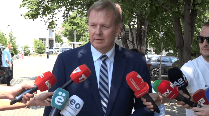 Sorensenit pritet t’i zgjatet mandati edhe për dy vjet si ndërmjetës në dialog Kosovë–Serbi