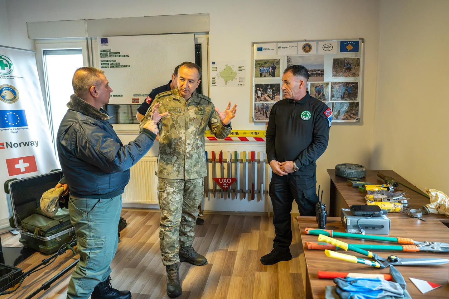 KFOR-i: Mbi 12 mijë eksplozivë janë sekuestruar që nga 1999-ta