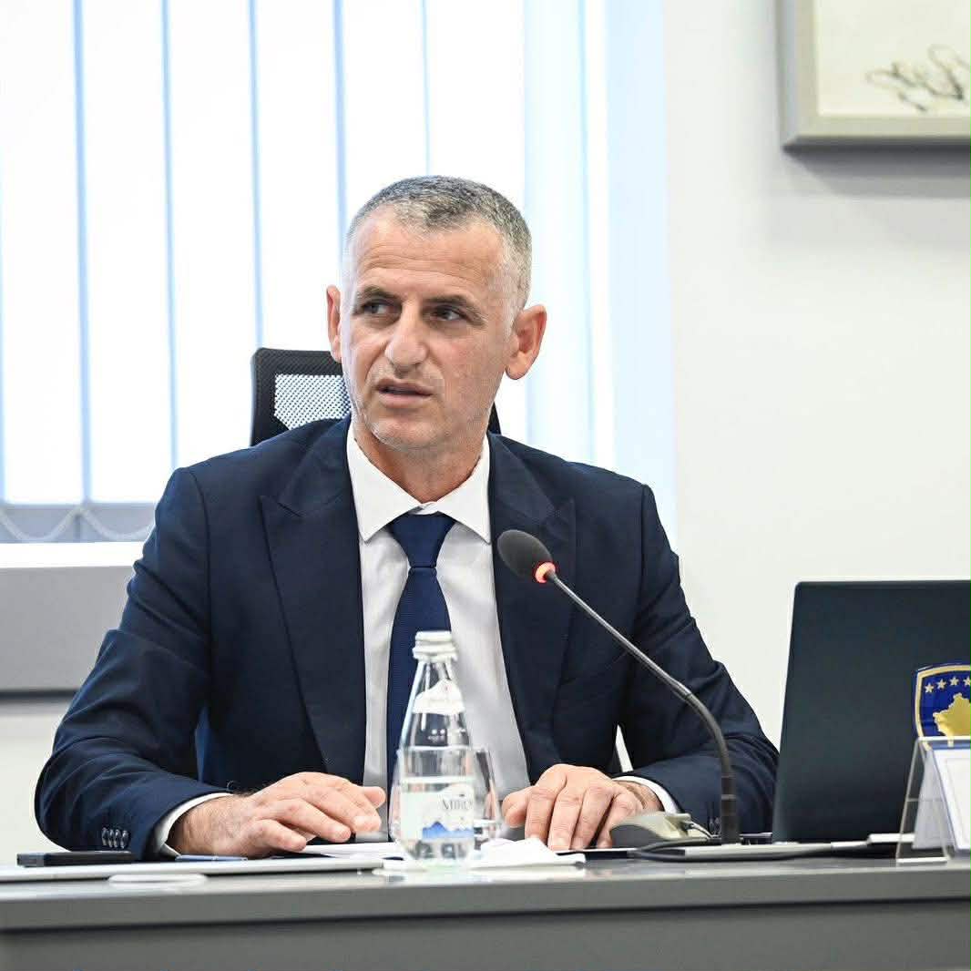 Durmishi: Flasim pak, ndërtojmë shumë – 700 km të përfunduara, 870 në përfundim e sipër