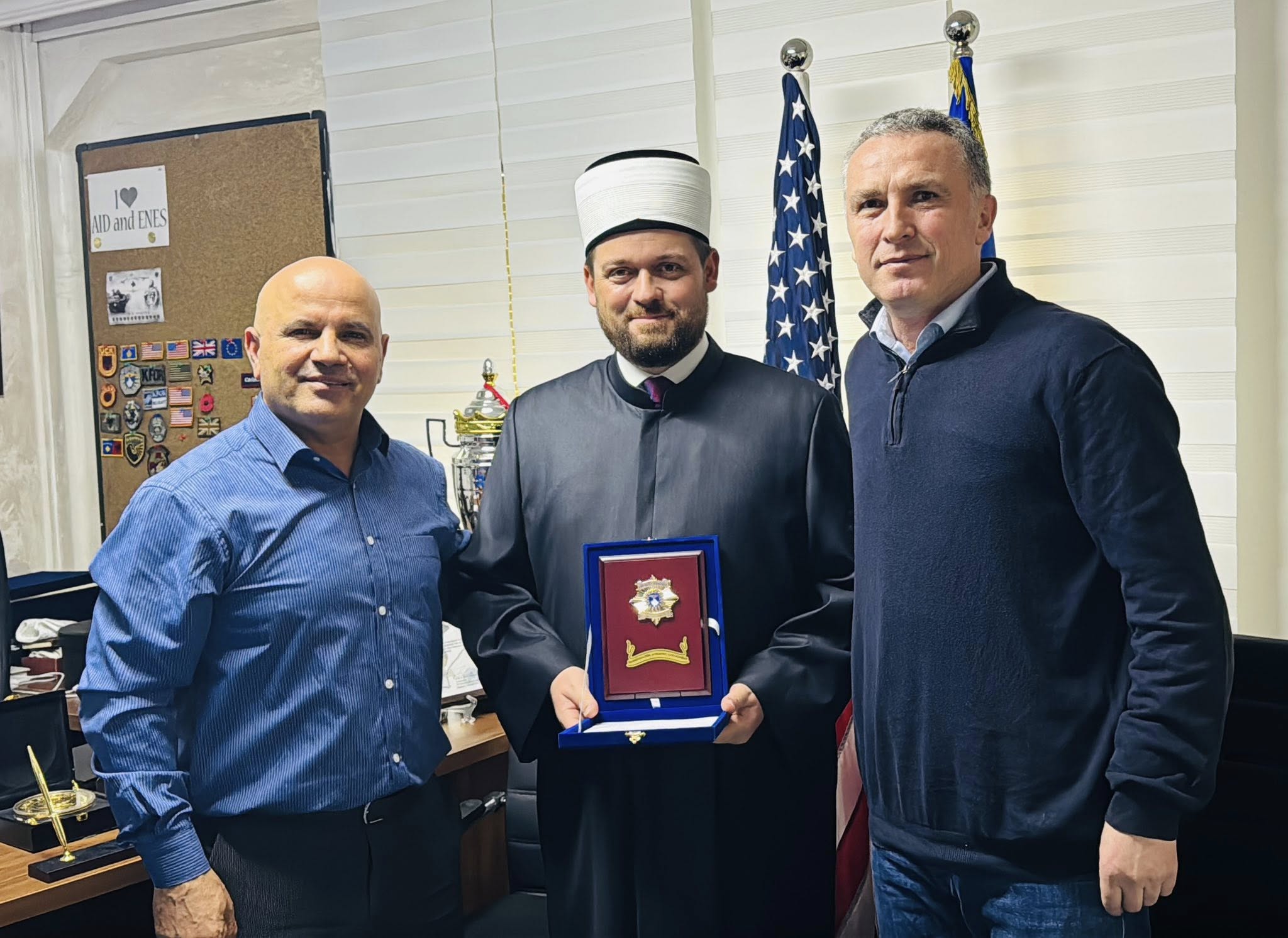 Imami Labinot Maliqi merr mirënjohje nga policia e kryeqytetit