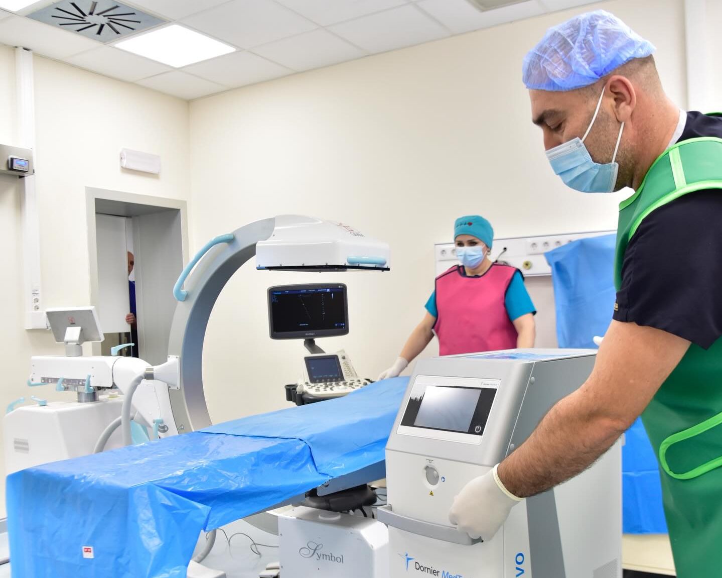 Nga sot, QKUK ofron trajtimin e gurëve në veshka përmes laserit