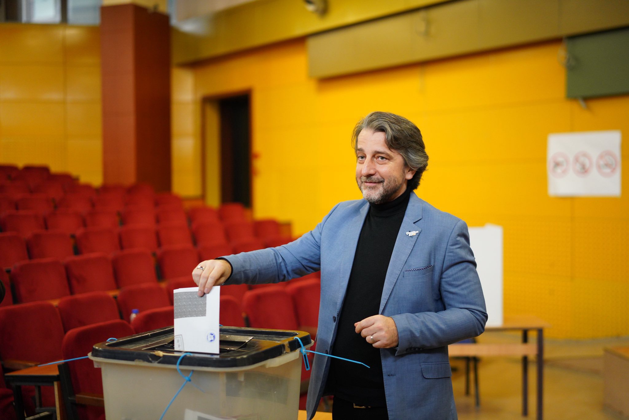 “Sot është një ditë e mirë për Kosovën”, thotë Rama pasi voton