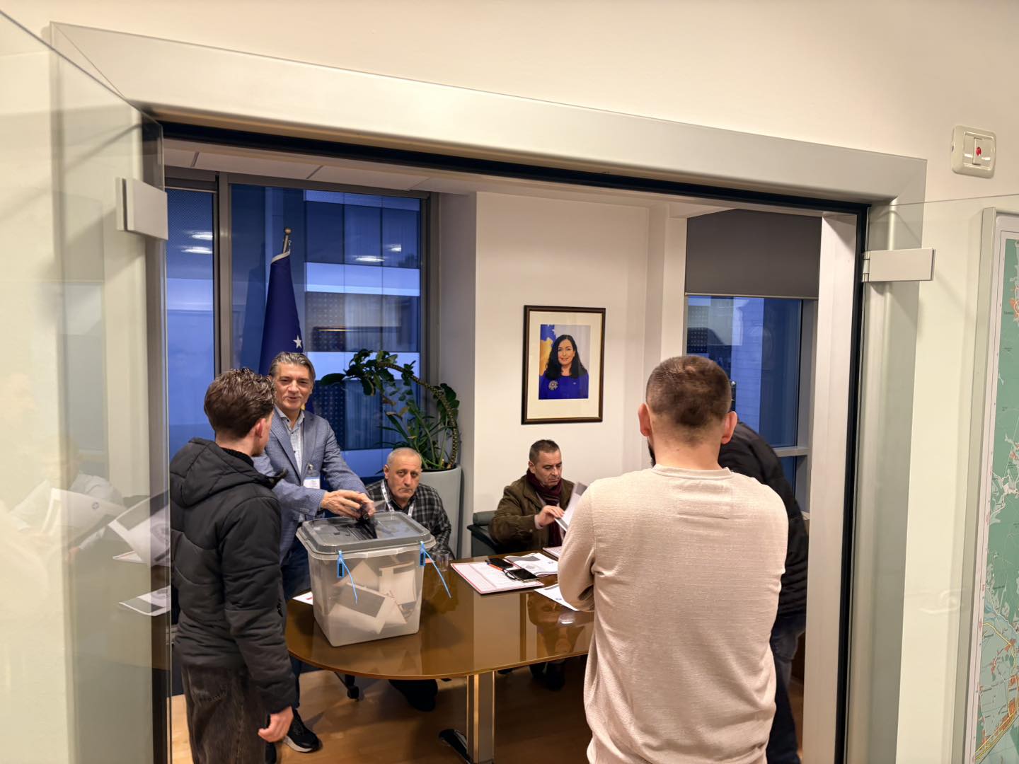 Ambasada e Kosovës në Slloveni ka një thirrje për votuesit