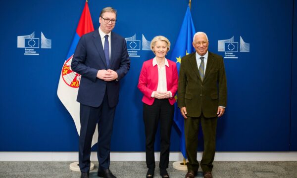 Vuçiq në Bruksel takohet me krerët e BE-së