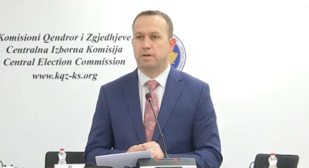 KQZ njofton: Procesi i votimit ka nisur në të gjitha qendrat e votimit në Kosovë