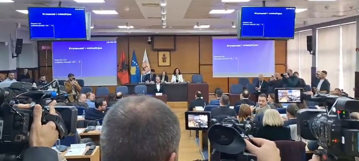 Zgjedhja e kryesuesit: VV-ja propozoi Sokol Havollin e LDK-së, Lidhja e Prishtinës Fehmi Kupinën