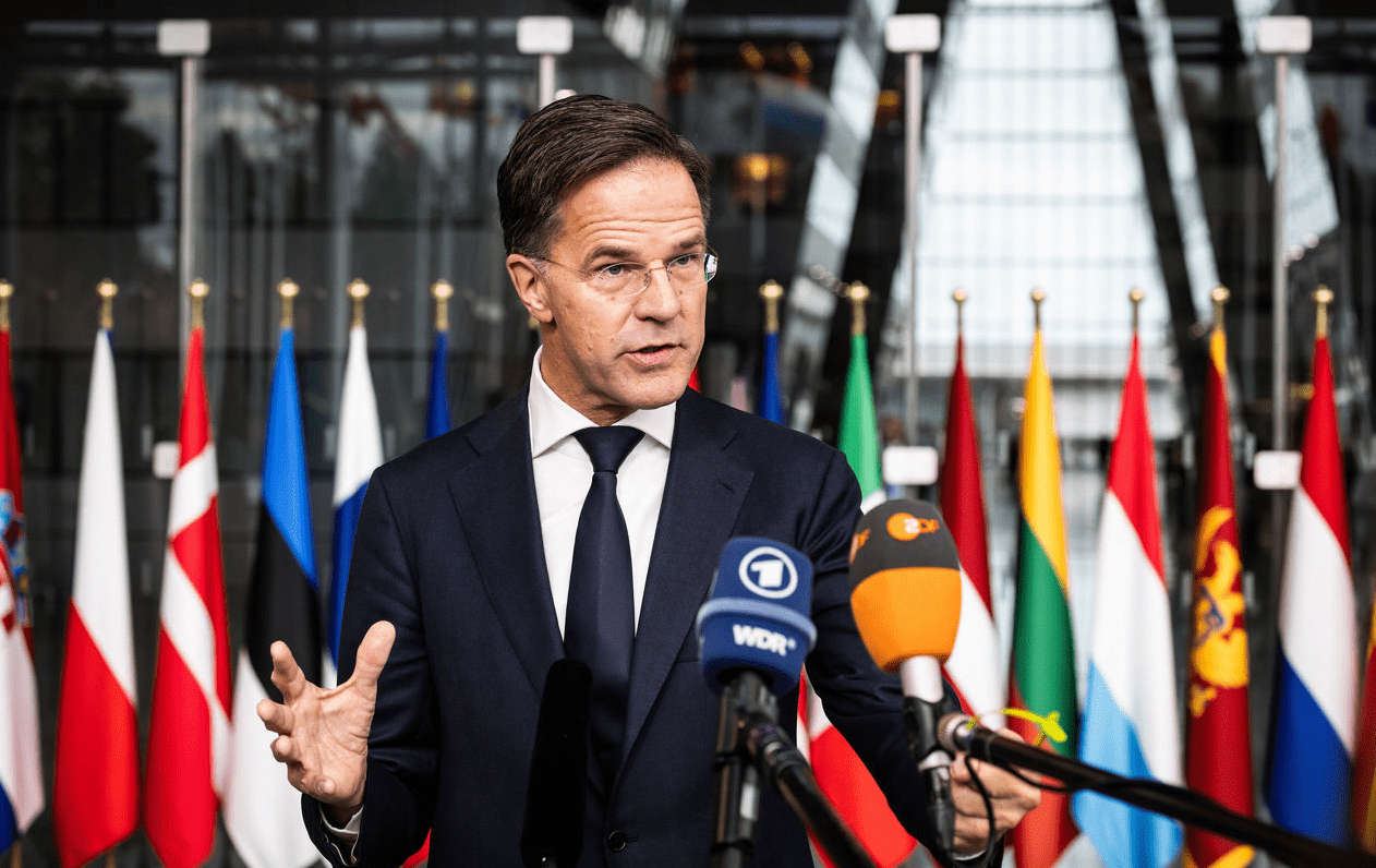 Rutte: Vazhdimisht kemi kërkuar nga Serbia t’i sjellë para drejtësisë sulmuesit e Banjskës dhe Zveçanit
